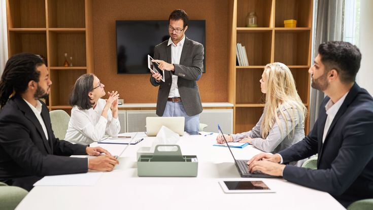 Personal Branding for Consultants_ Win Clients & Thrive